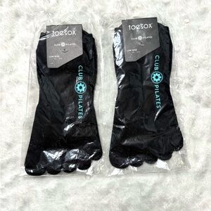 NWT- ToeSox CLUB PILATES Black Full Toe Low Rise Grip Organic Socks Bundle